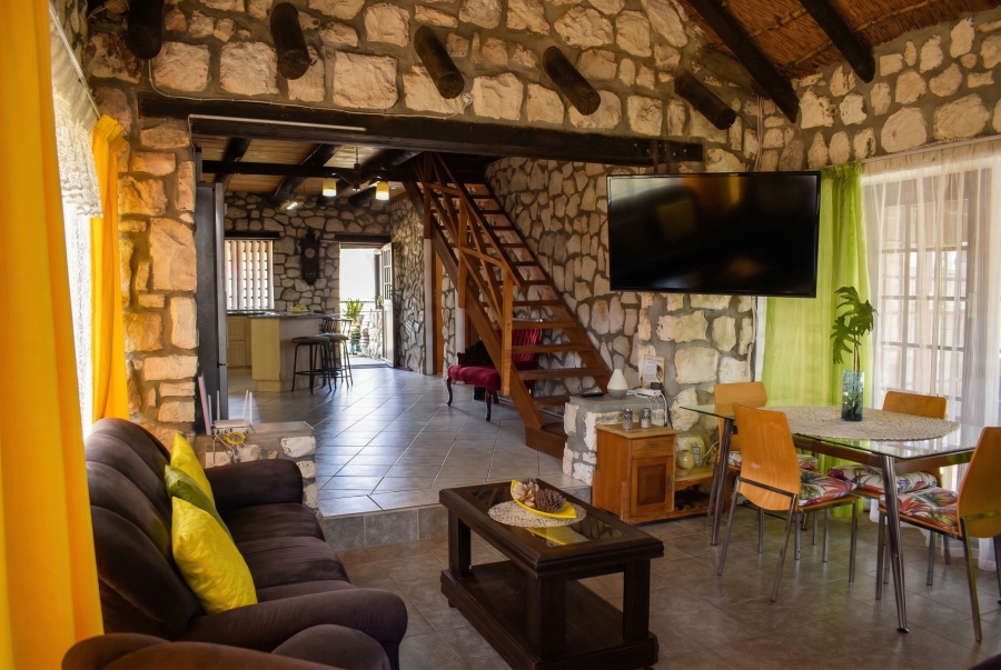 4 Bedroom Property for Sale in Struisbaai Western Cape